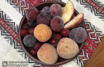 Купить ягодную смесь (яблоко, вишня, виноград, слива)