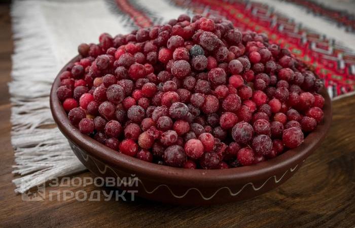 Frozen lingonberries